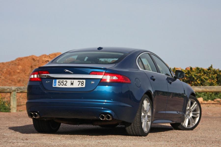  Jaguar XFR 2009 года  (фото 31 из 141)